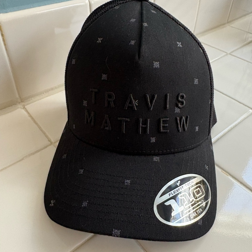 NWT Travis Mathew Men's Shipwreck Beach Snapback Hat - Black $40 TravisMathew